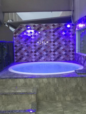 Linda Cobertura c Piscina/Orla da Barra da Tijuca.